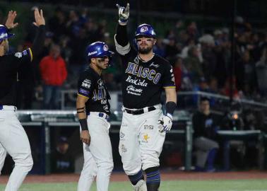 Yaquis complica clasificación con derrota, se queda tendido en el terreno pierden 8-7