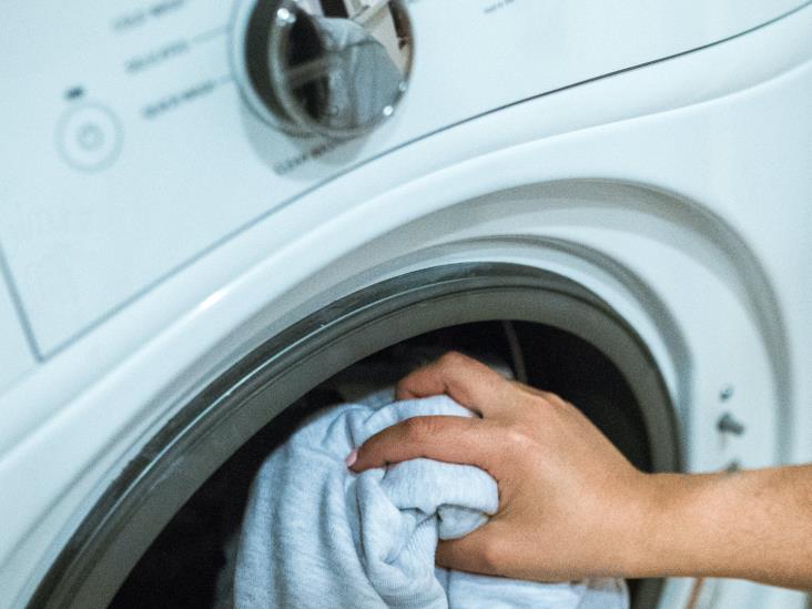 Reduce la humedad con trucos caseros para Lavado de ropa