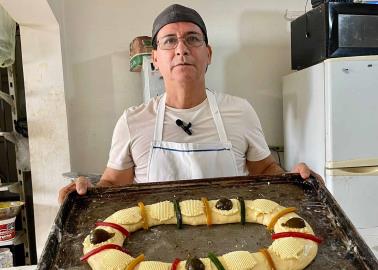 Día de Reyes: Elabora las tradicionales roscas desde hace cuatro décadas al ser parte de su vida