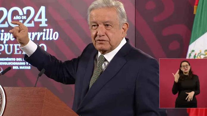 AMLO confirma que no asistirá a la toma de posesión de Bernardo Arévalo en Guatemala AMLO confirma que no asistirá a la toma de posesión de Bernardo Arévalo en Guatemala