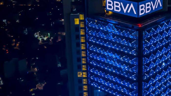 BBVA cobrará más comisión si no pagas a tiempo, ¿a partir de cuándo inicia el aumento? BBVA cobrará más comisión si no pagas a tiempo, ¿a partir de cuándo inicia el aumento?