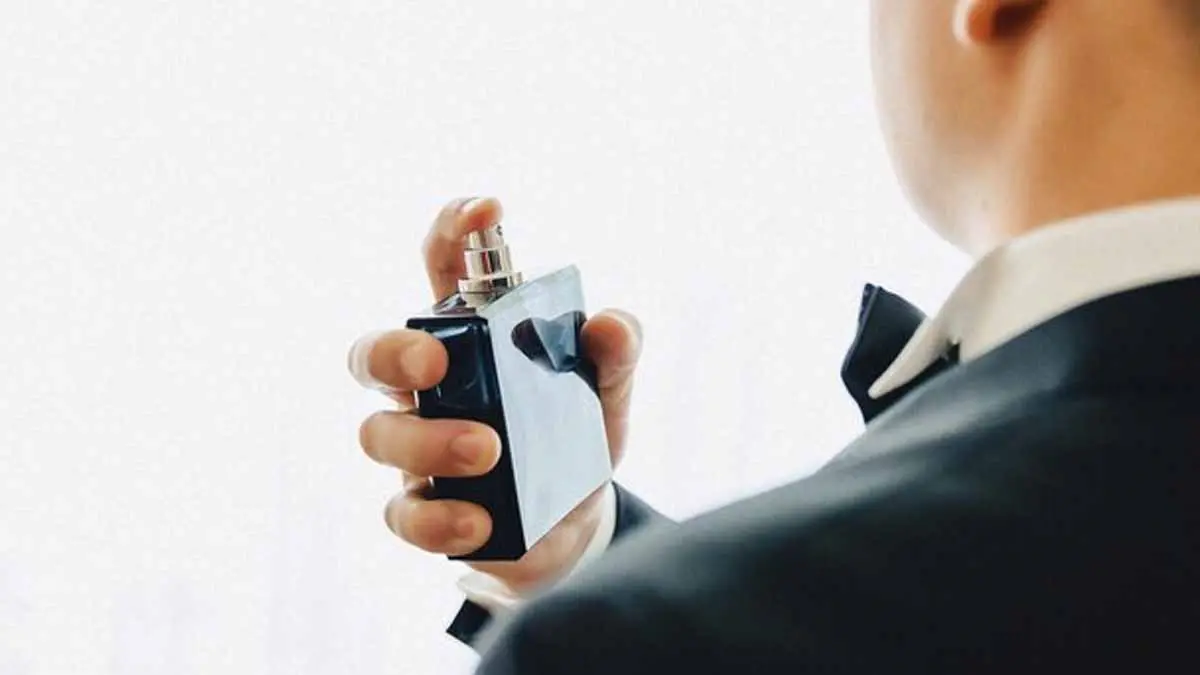 Elektra hace descuentos de hasta 70% en perfumes de lujo como Calvin Klein y Nautica