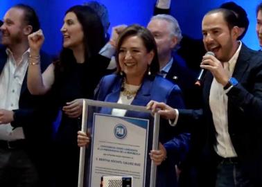 Xóchitl Gálvez recibe del PAN constancia como candidata a la presidencia de la República Xóchitl Gálvez recibe del PAN constancia como candidata a la presidencia de la República