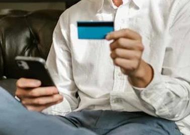 Así puedes evitar sanciones del SAT si realizas transferencias entre cuentas propias