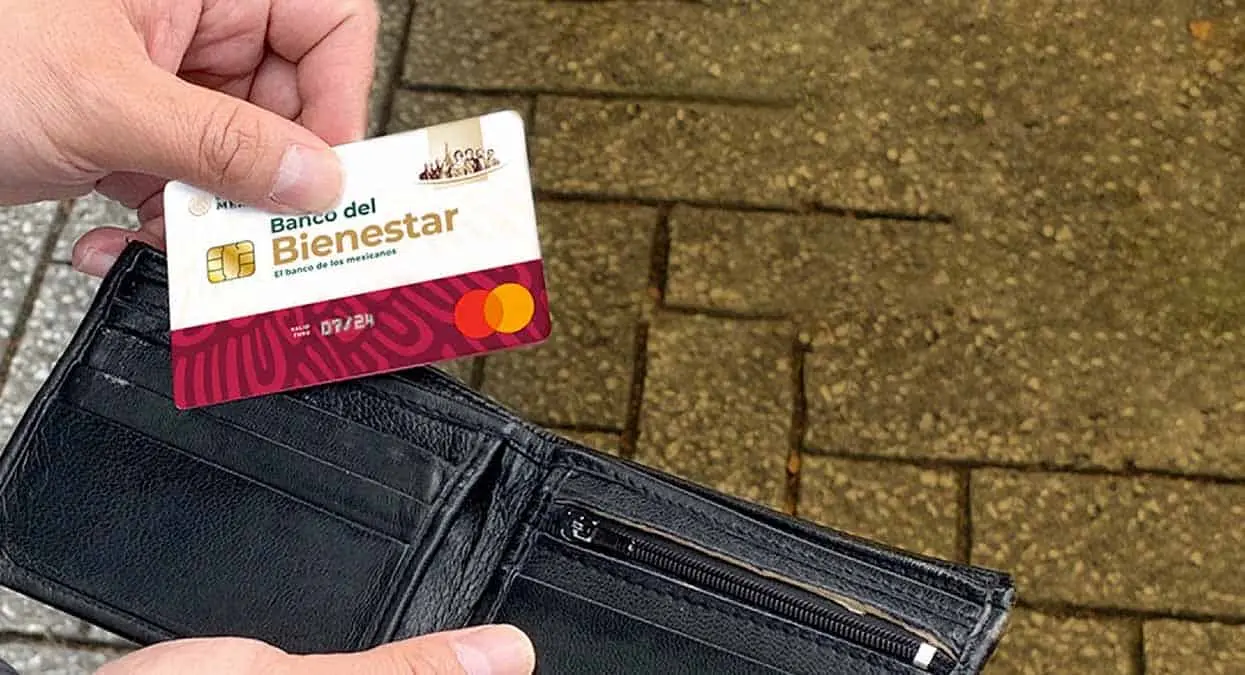 Sigue estos consejos para cobrar tu Pensión del Bienestar de manera segura