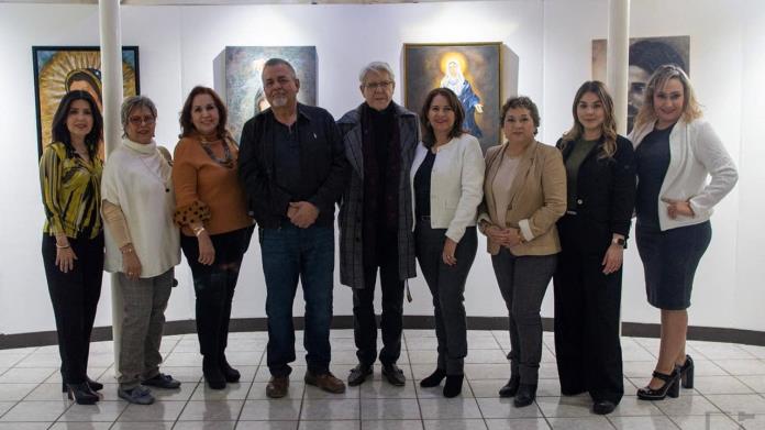 "Amigos del arte" exponen sus obras "Amigos del arte" exponen sus obras