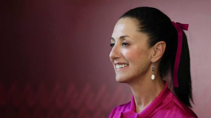 Claudia Sheinbaum se registra como candidata presidencial de Morena