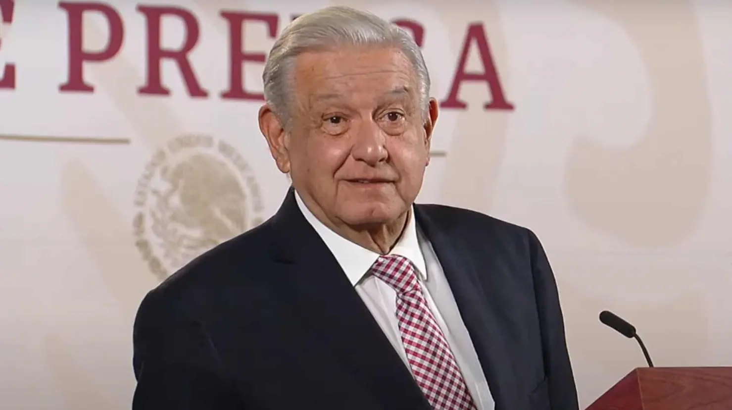 AMLO anuncia gira por 23 estados para supervisar sistema de salud pública