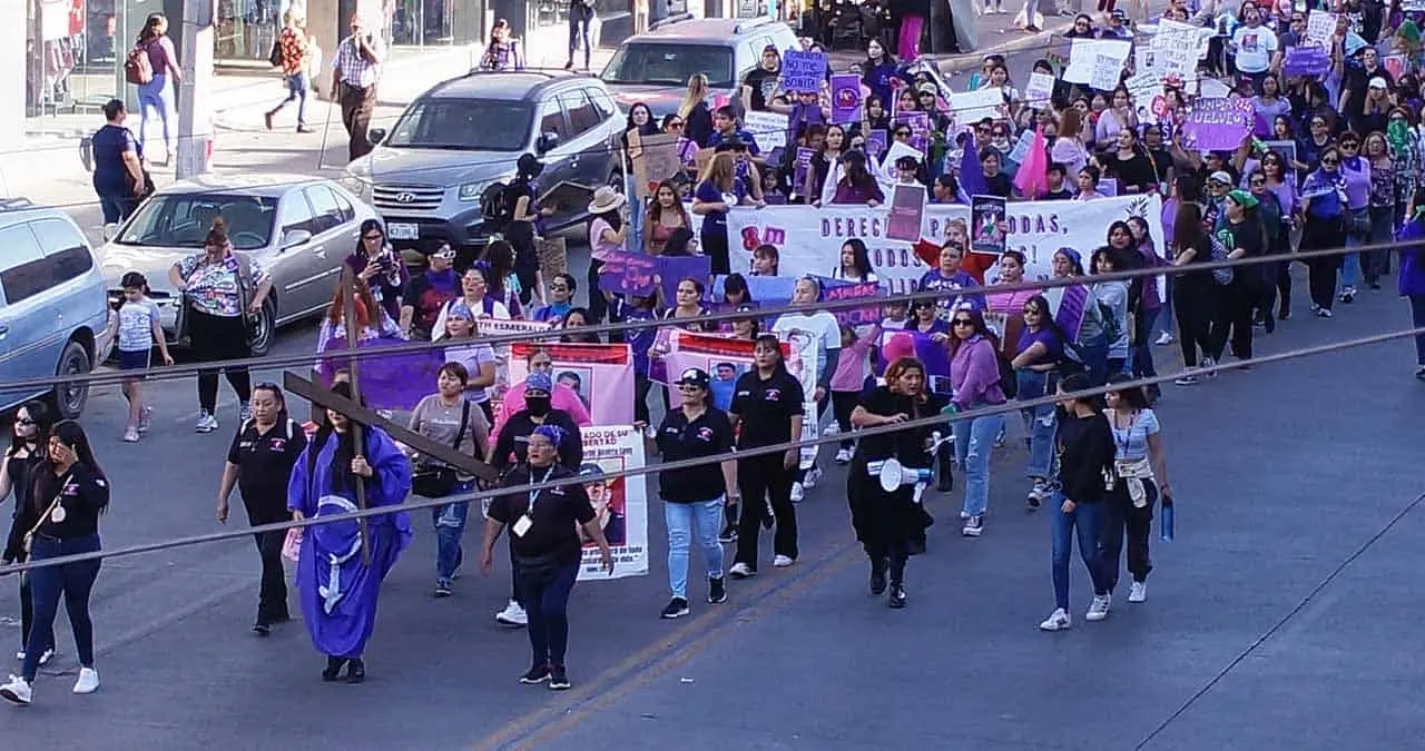 El poder del morado: ¿Qué significa el color de la marcha del 8 de marzo?
