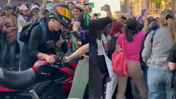 VIDEO | Hombre es detenido por golpear a mujeres durante la marcha del 8M VIDEO | Hombre es detenido por golpear a mujeres durante la marcha del 8M