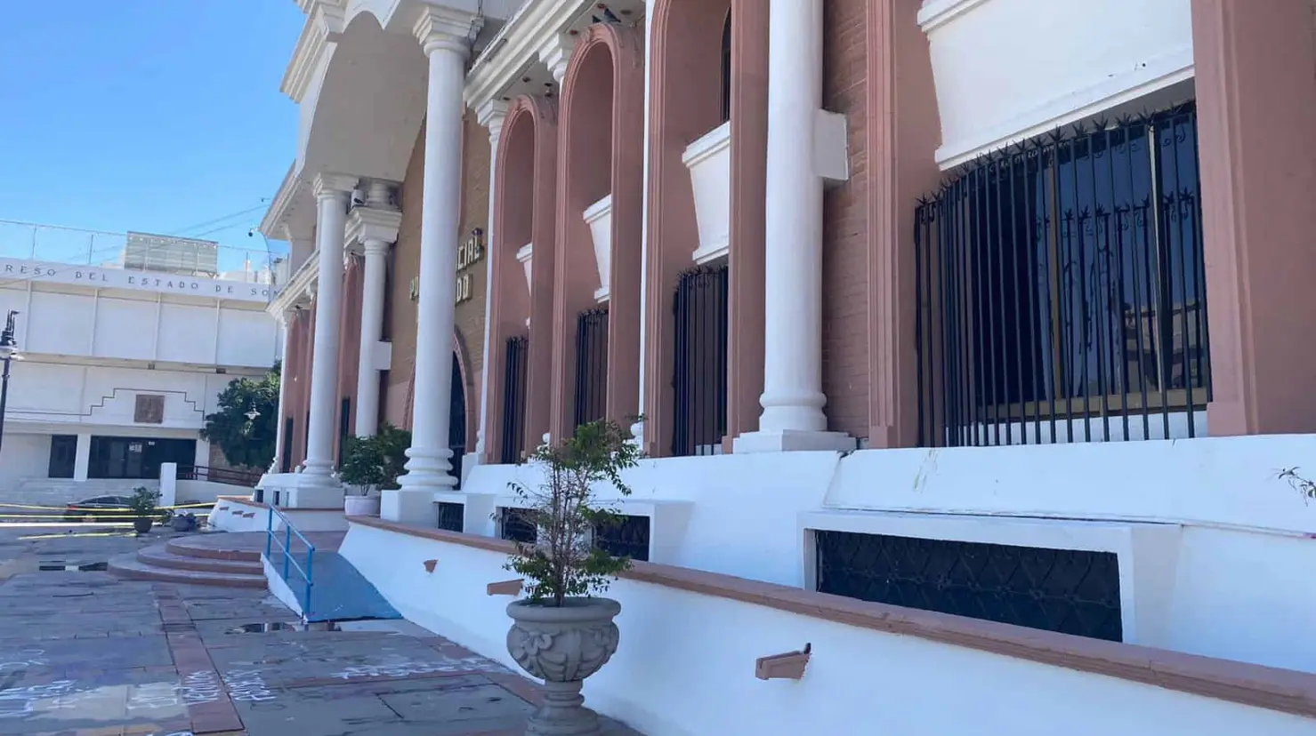 Borran pintas de marcha por el Día de la Mujer en Hermosillo pero queda evidencia de protesta