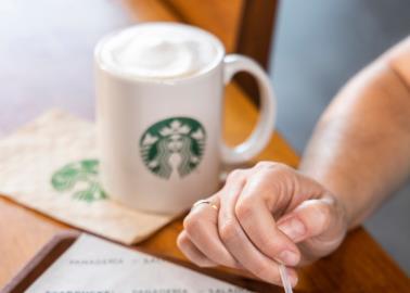 Starbucks celebra el Día de La Felicidad y lanza colección La Felicidad 2024