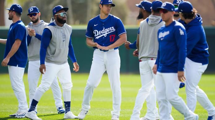 Dodgers arranca como el favorito para adjudicarse la Serie Mundial Dodgers arranca como el favorito para adjudicarse la Serie Mundial