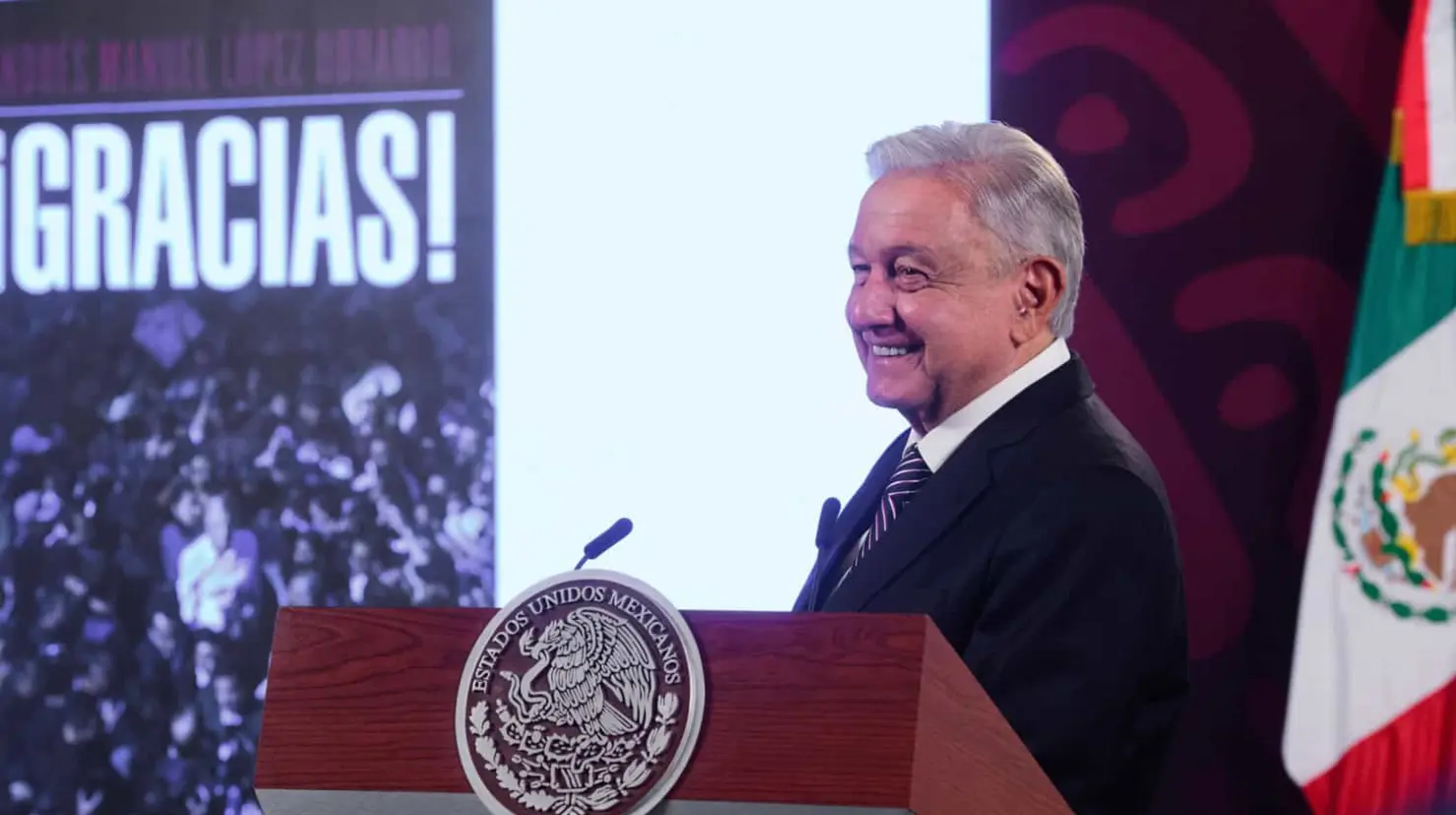 Triunfó la libertad: AMLO celebra que el TEPJF rechazó prohibir su libro Gracias