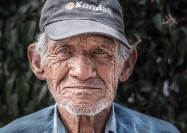¿Cuál es la edad para considerarte anciano? Esto dice la ciencia