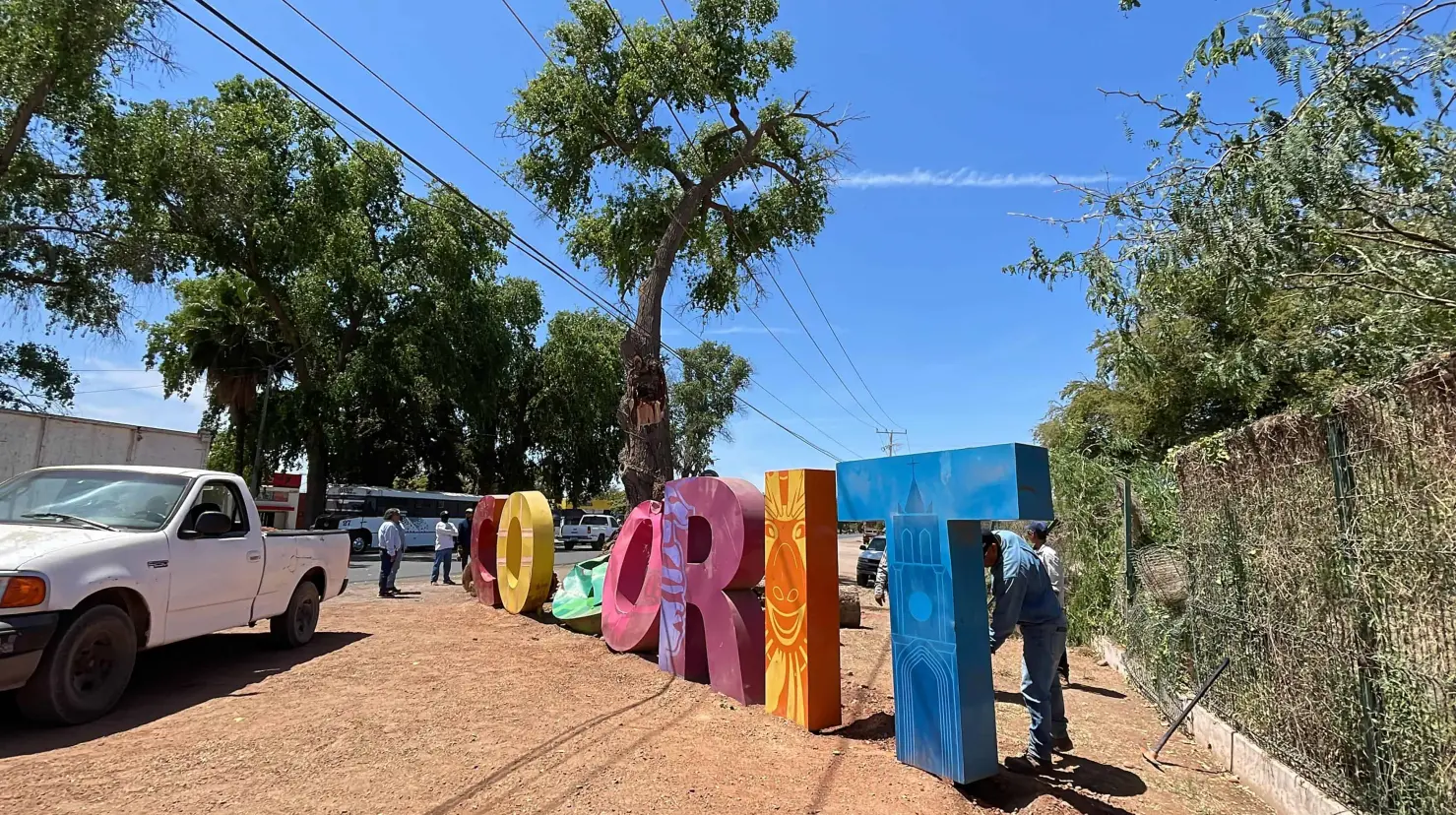 Retiran letras emblemáticas de Cócorit tras caída de árbol 