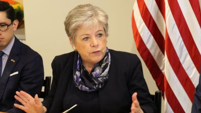 Alicia Bárcena comienza gira por Texas para tratar ley antimigrante SB4 Alicia Bárcena comienza gira por Texas para tratar ley antimigrante SB4