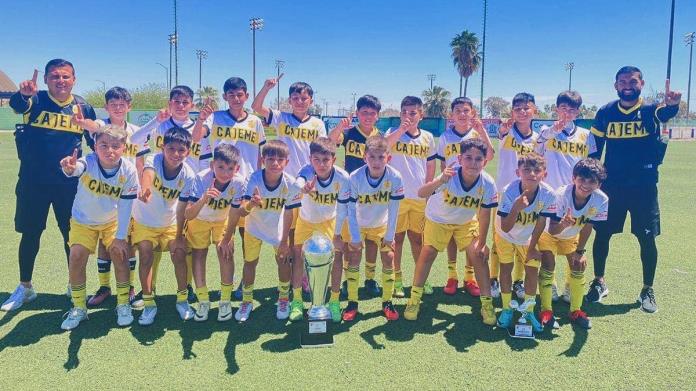 Cajeme, campeón estatal de futbol 2012 y Menores Cajeme, campeón estatal de futbol 2012 y Menores