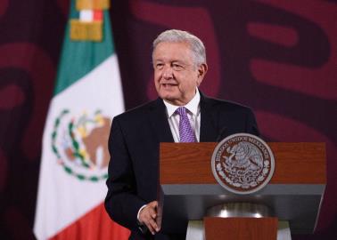 AMLO acusa que denuncias contra Arturo Zaldívar son un asunto político y electoral