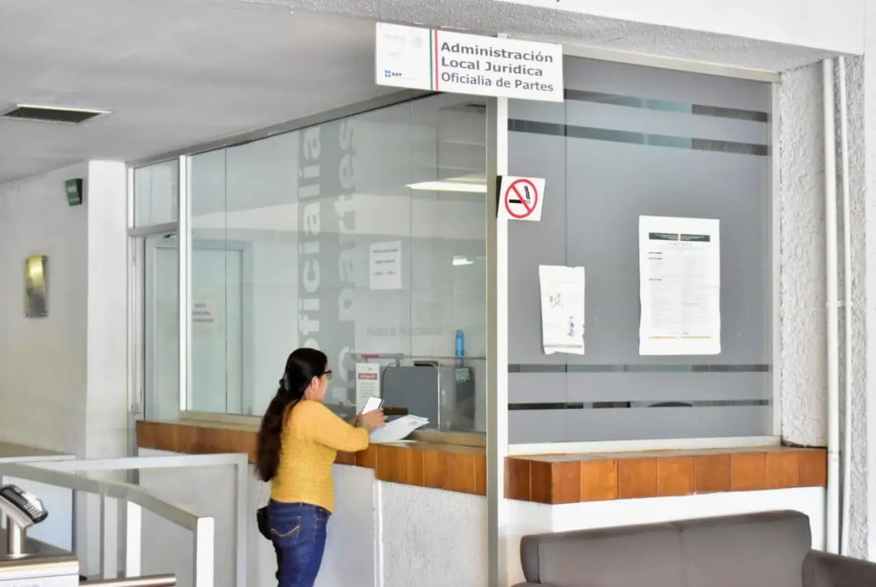 SAT amplía horario por la declaración anual