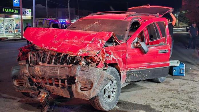 Muere anciano y ocasiona aparatoso choque en Ciudad Obregón Muere anciano y ocasiona aparatoso choque en Ciudad Obregón