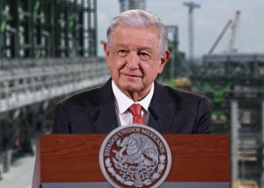 AMLO afirma que Dos Bocas ha sido la refiner&iacute;a menos costosa del mundo