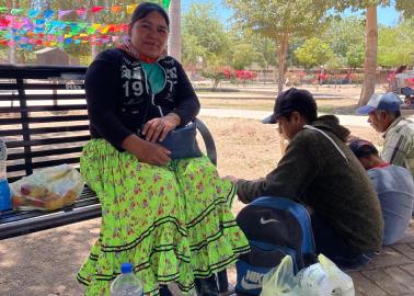 Familias Tarahumaras de visita en Cócorit 
