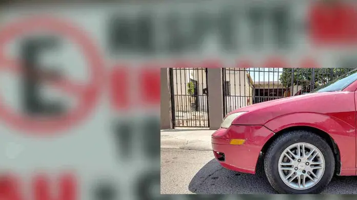 ¿Es ilegal estacionarse frente a una casa? esto sabemos