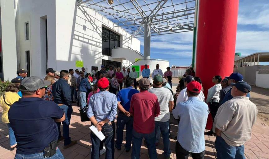 Sindicalizados del Ayuntamiento de Benito Juárez realizan paro laboral
