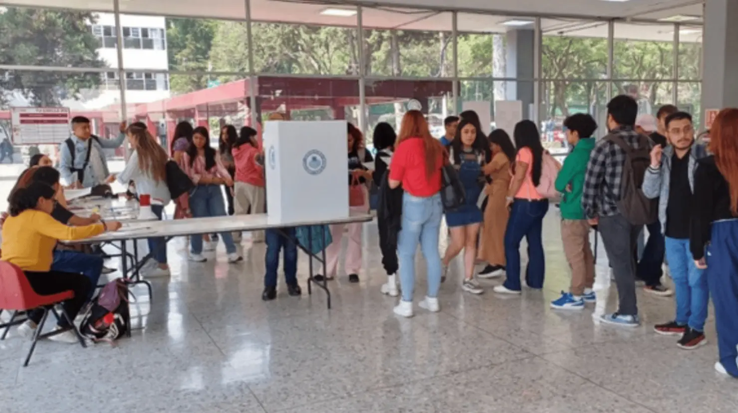Arrasa Sheinbaum en simulacro electoral