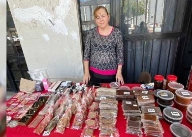 Emprendedoras de Cajeme realizan bazar por el Día de las Madres