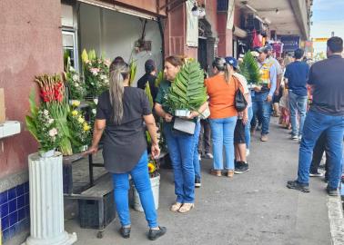 Repuntan ventas en Mercajeme por el Día de las Madres