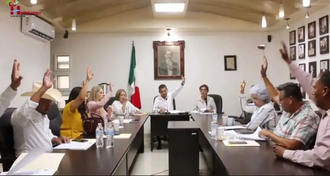 En Huatabampo, Cabildo aprueba el nombramiento del nuevo secretario del Ayuntamiento