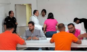 Votan en prisi&oacute;n