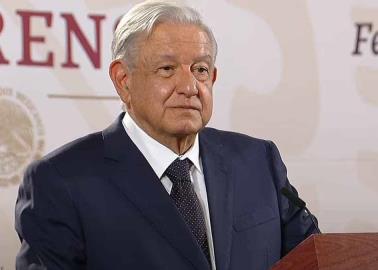 AMLO garantiza que sí estará la bandera izada el domingo en el Zócalo durante la marcha de Marea Rosa AMLO garantiza que sí estará la bandera izada el domingo en el Zócalo durante la marcha de Marea Rosa