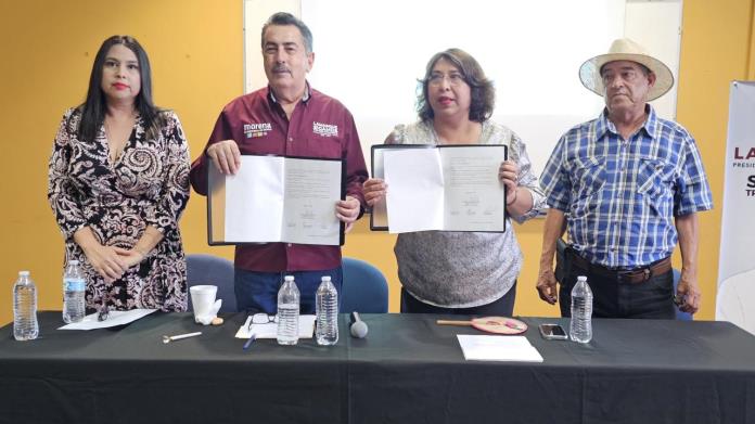 Firma Javier Lamarque pacto por un periodismo libre y seguro en Cajeme Firma Javier Lamarque pacto por un periodismo libre y seguro en Cajeme