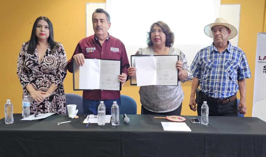 Firma Javier Lamarque pacto por un periodismo libre y seguro en Cajeme