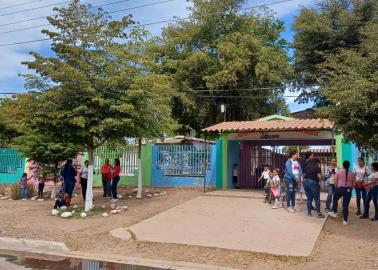 Padres de familia toman jardín de niños en Bácum; estas son sus exigencias