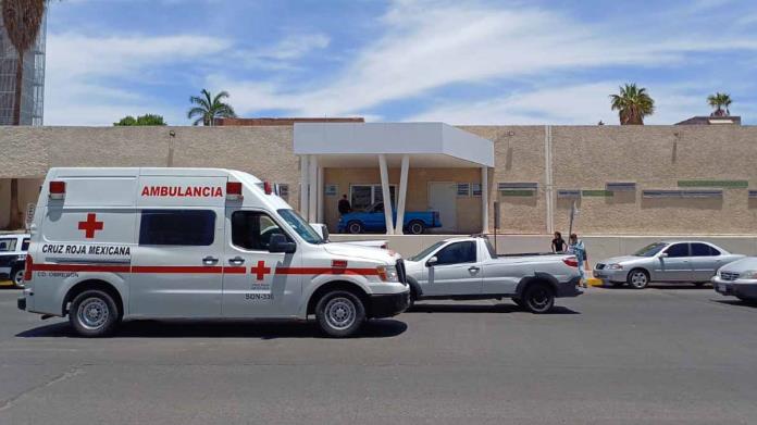 Fallece joven que se arrojó del tercer piso de universidad en Ciudad Obregón Fallece joven que se arrojó del tercer piso de universidad en Ciudad Obregón