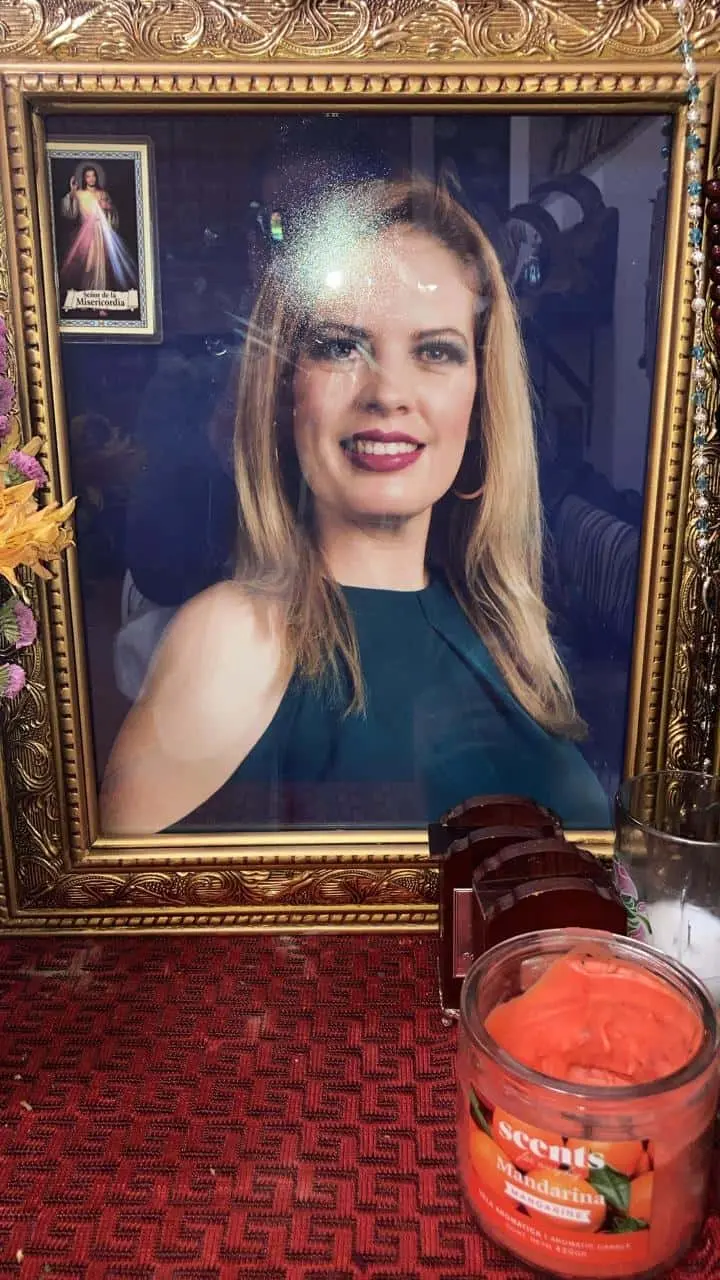 Padre de maestra de Guaymas que se quitó la vida pide justicia
