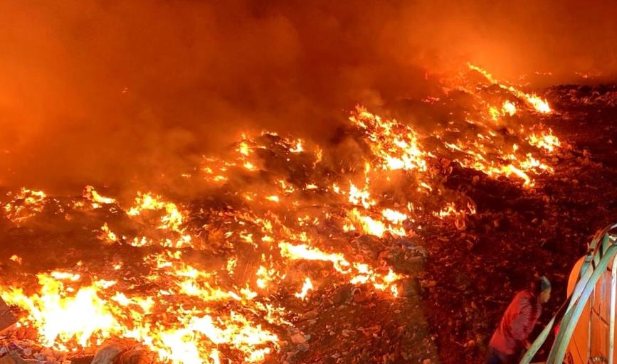 Se incendia nuevamente basurón de Huatabampo; se presume que fue intencional