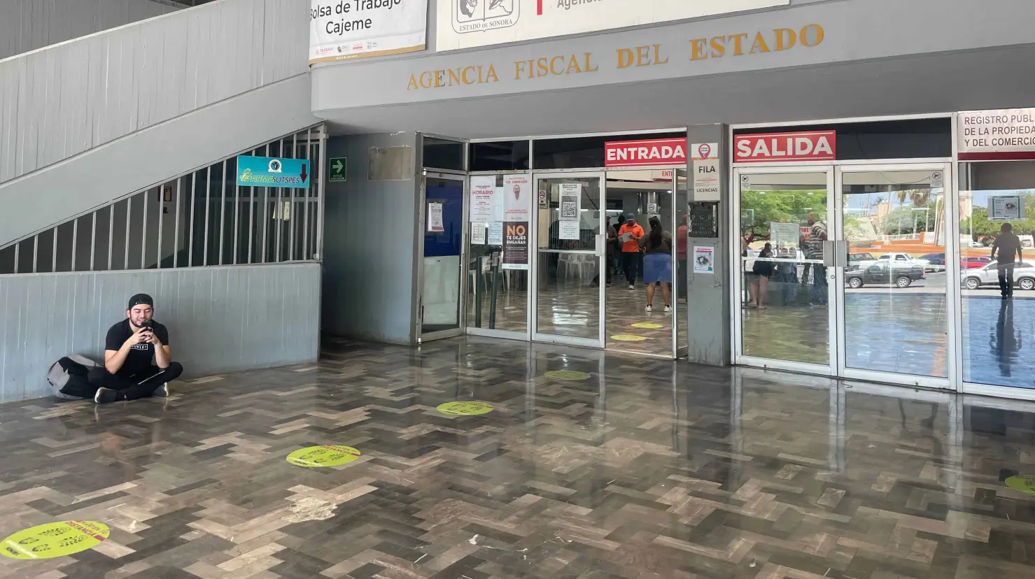 Por el calor, disminuye afluencia en la Agencia Fiscal en Cajeme
