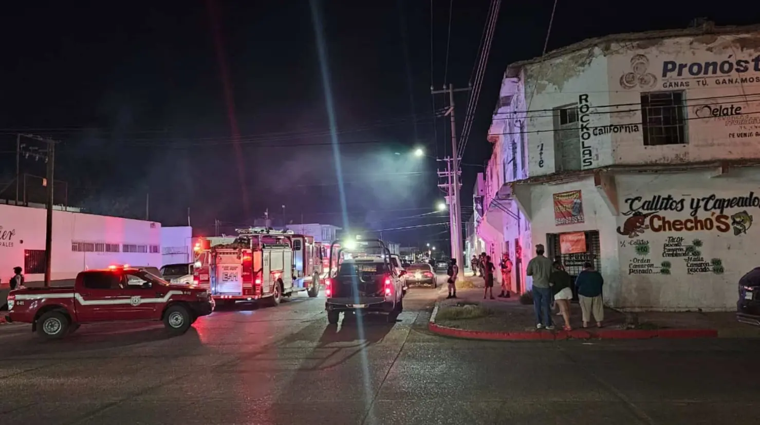 Se incendia taller de soldadura en la colonia Hidalgo de Ciudad Obregón