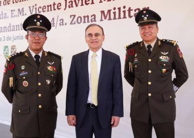 Alfonso Durazo encabeza toma de protesta del nuevo comandante de la Cuarta Zona Militar