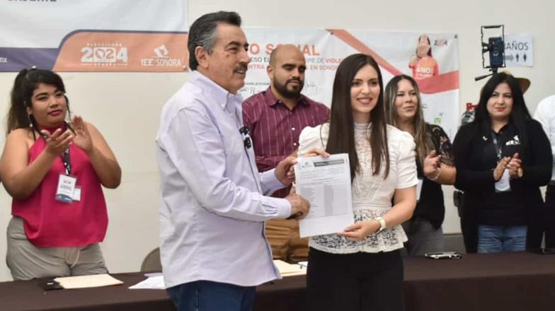 Javier Lamarque recibe constancia de mayoría como alcalde electo en Cajeme