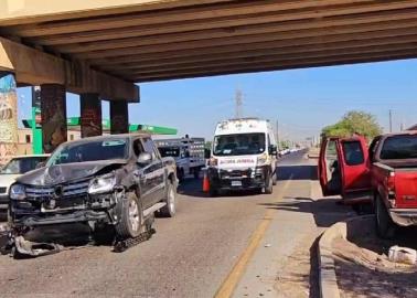 Chocan en la M&eacute;xico 15 y 300 en Ciudad Obreg&oacute;n 