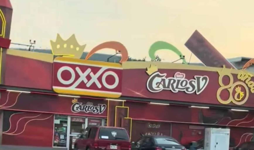 Captan en VIDEO esta tienda Oxxo en forma de castillo, ¿Dónde se encuentra?