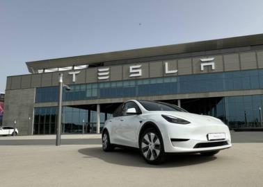 Tesla reactiva vacantes en México