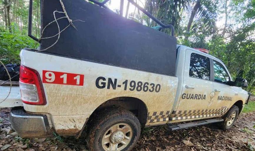 Localizan y aseguran camioneta clonada con insignias de la Guardia Nacional en Veracruz