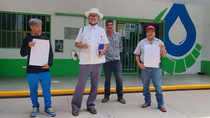 Se manifiestan por tarifas justas de agua; denuncian privilegios en el Oomapasc Se manifiestan por tarifas justas de agua; denuncian privilegios en el Oomapasc